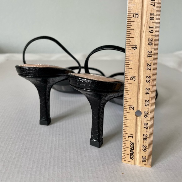 Steve Madden Black Sandals - Picture 4 of 7